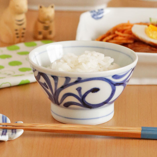 【砥部焼 梅山窯】からくさの子供茶碗