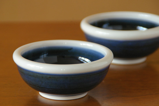 希少 砥部焼梅山窯藍の器中鉢ボウル3個セット重厚感ありビンテージ食器 砥部焼の和食器 梅山窯の小鉢 【砥部工房 からくさ】
