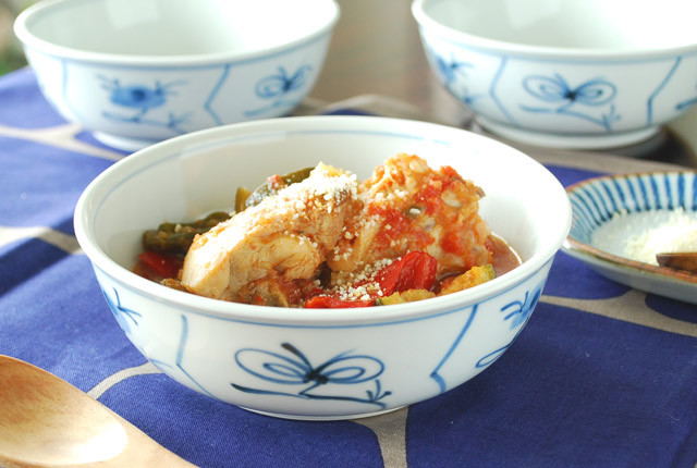 和食器・砥部焼　外なずなの多用鉢