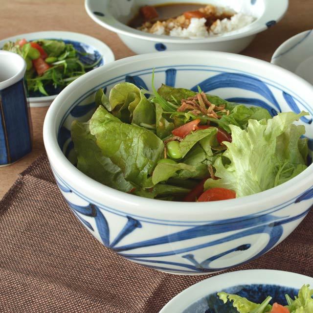 和食器・砥部焼　内外からくさのボール鉢(6.5寸)