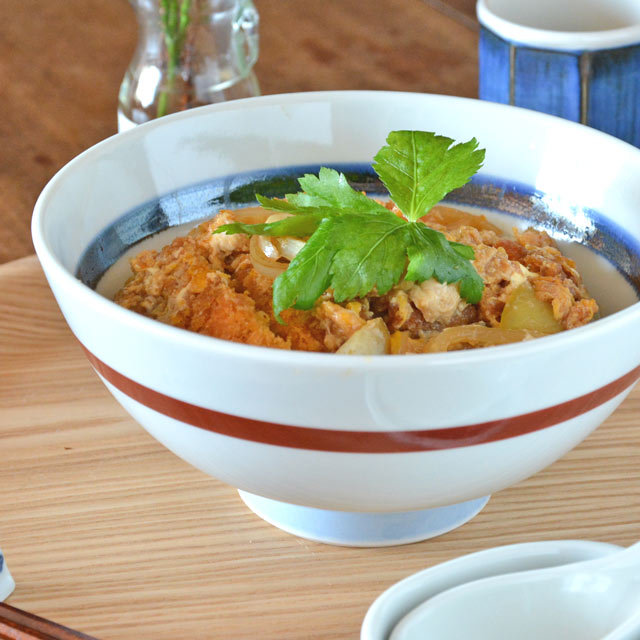 和食器・砥部焼　赤線の丸丼鉢(6寸)