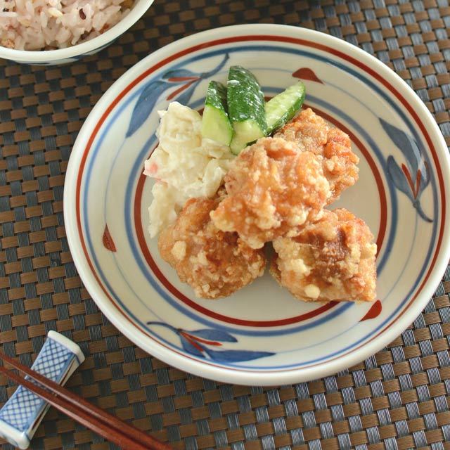 和食器・砥部焼　みつ葉の切立丸皿(6寸)