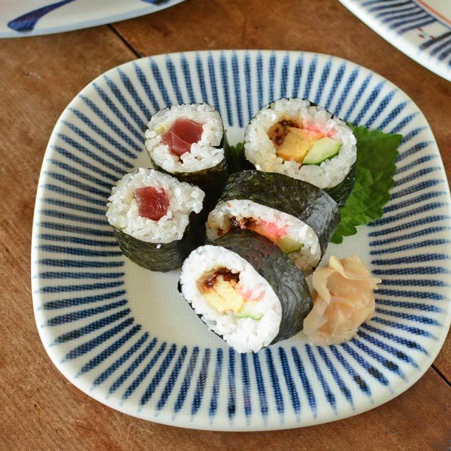 和食器・砥部焼　とくさ柄の角丸布目皿(6寸)