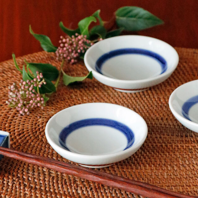 和食器・砥部焼　梅山窯の小皿