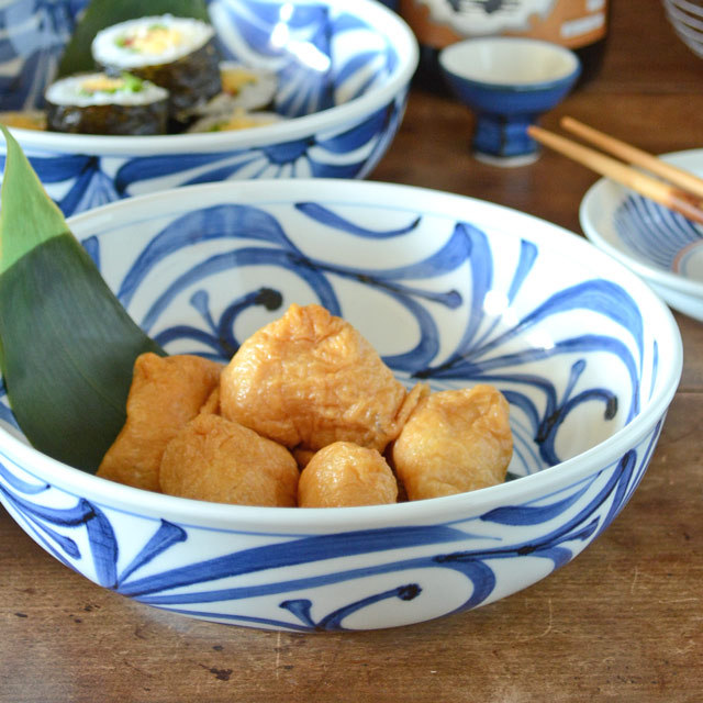 和食器・砥部焼　内外からくさの平鉢(７寸)