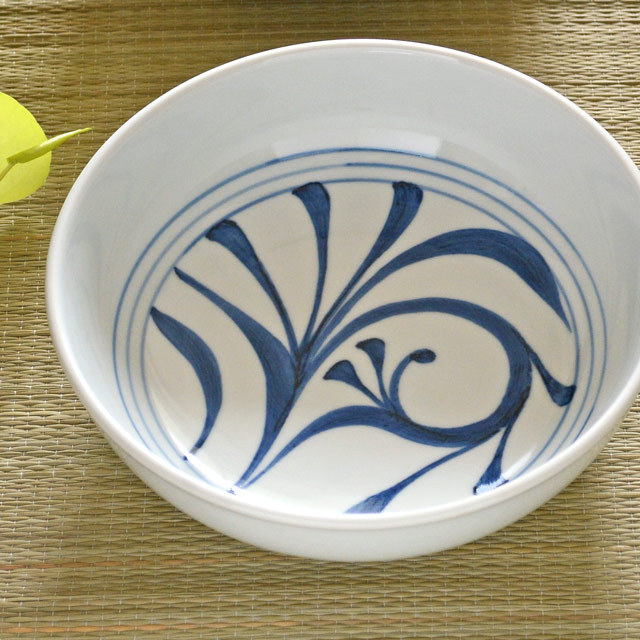 和食器・砥部焼　内からくさの平鉢(７寸)