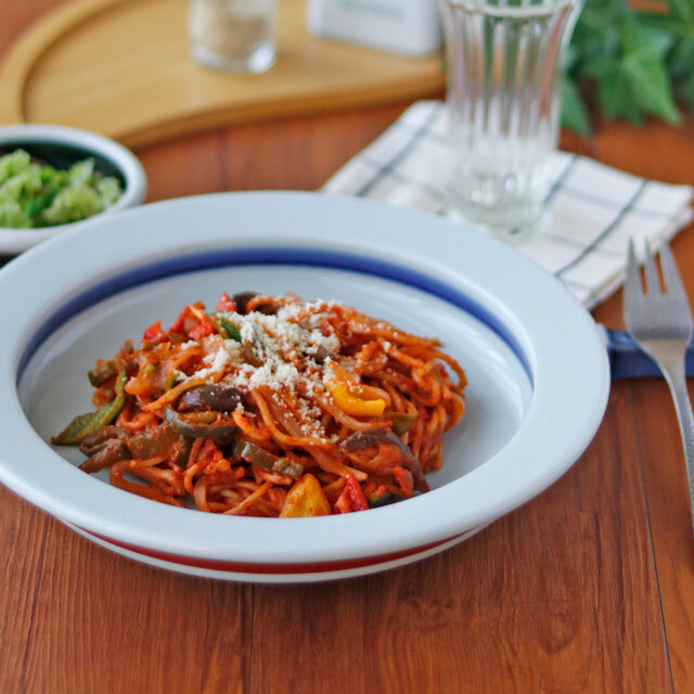和食器・砥部焼　梅山窯の大皿