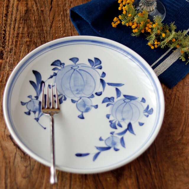 【砥部焼 梅山窯】 風船花の大皿(8寸)