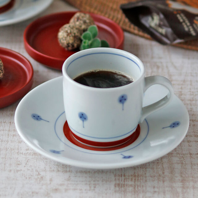 【砥部焼 梅山窯】たんぽぽの切立コーヒーカップ