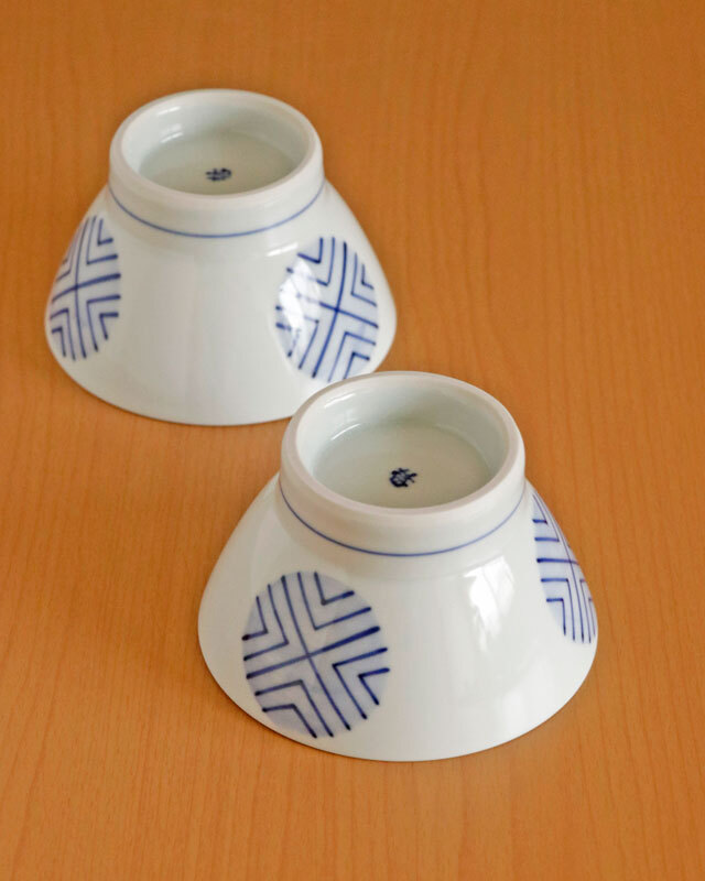砥部焼の和食器 梅山窯の茶碗【砥部工房 からくさ】