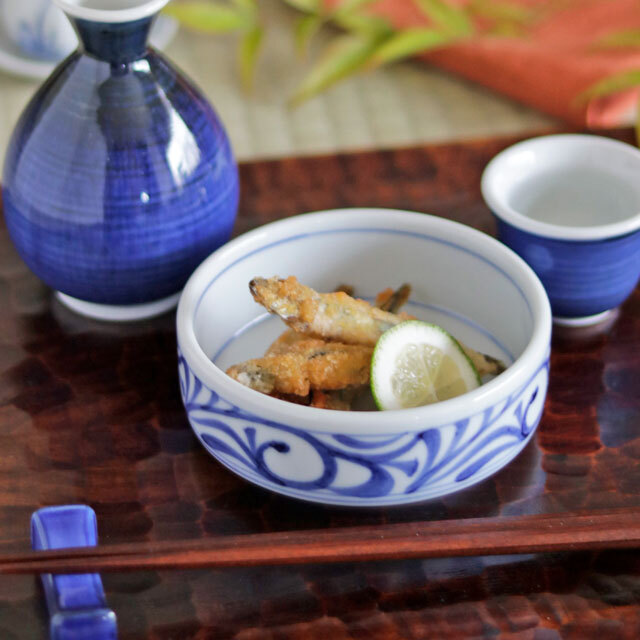 砥部焼の和食器 梅山窯の小鉢 【砥部工房 からくさ】