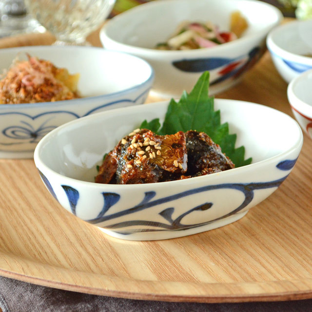 和食器・砥部焼　からくさの舟型小鉢