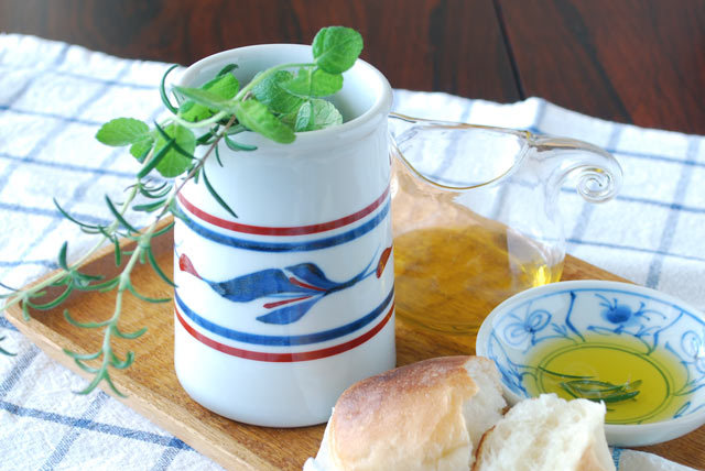 和食器・砥部焼　みつ葉の箸立て