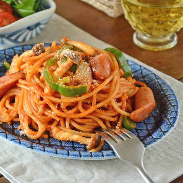 和食器・砥部焼　藍色網目の布目楕円皿