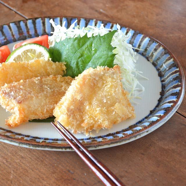 和食器・砥部焼　鉄ごすとくさの小判皿