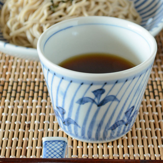 和食器・砥部焼　秋草のそばちょこ