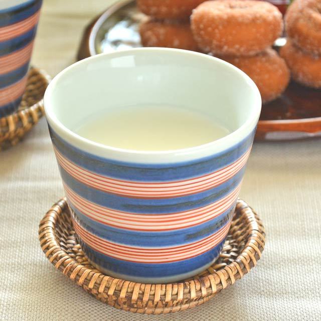 和食器・砥部焼　ごす細赤線のそばちょこ