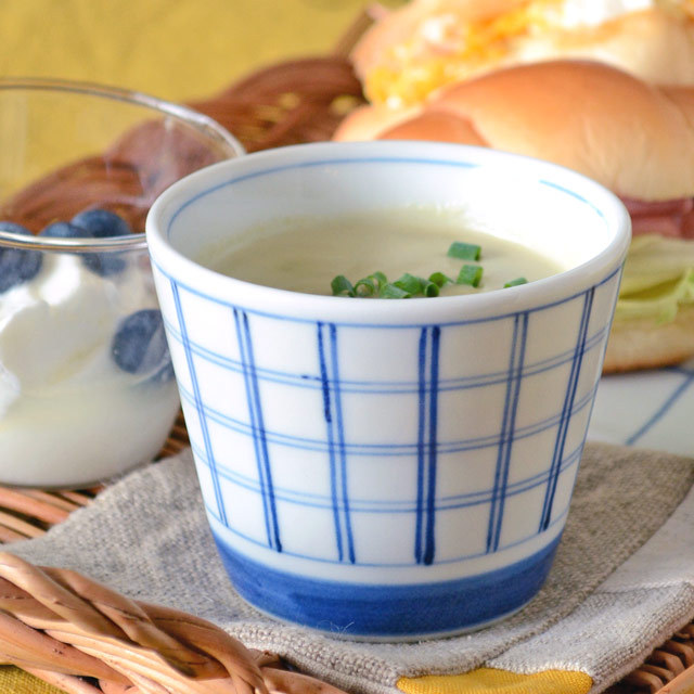 和食器・砥部焼　青巻格子のそばちょこ