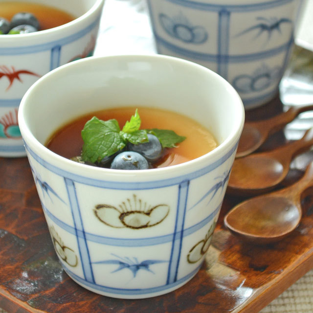 和食器・砥部焼　鉄ごす格子のそばちょこ