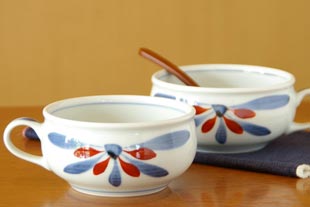 砥部焼の和食器 梅山窯のスープカップ 【砥部工房 からくさ】