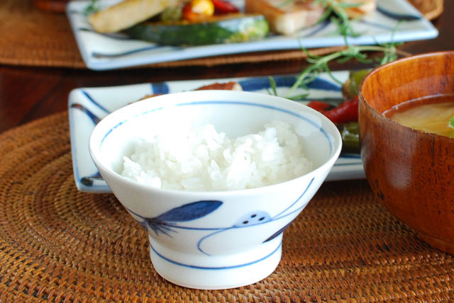 和食器・砥部焼　青笹の茶碗(小)