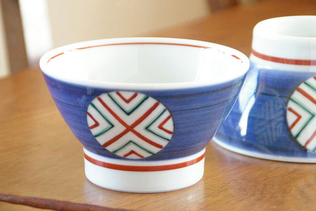 【砥部焼 梅山窯】丸ぬきの茶碗（大）○