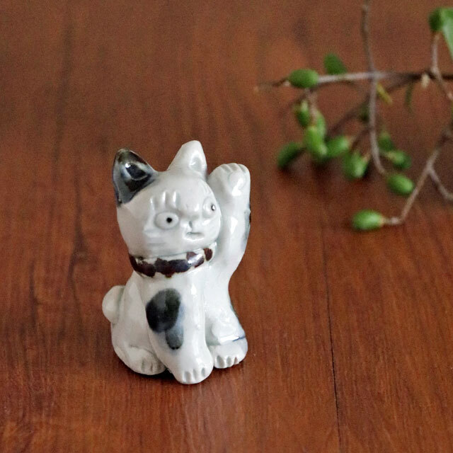 【砥部焼 池本窯】招き猫(小)