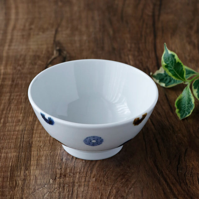 【砥部焼 イロリ工房】まる紋の茶碗