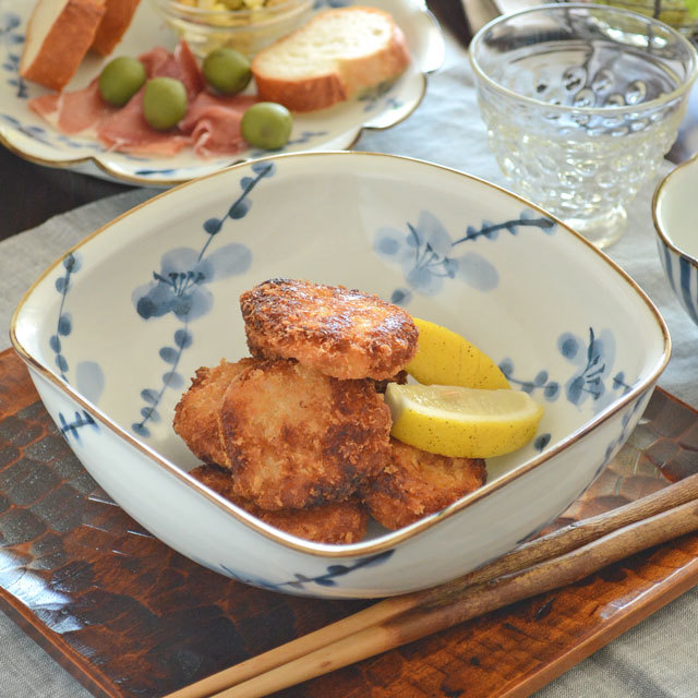 和食器・砥部焼　梅の角ボール(6寸)