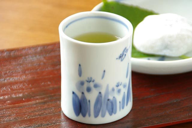 【砥部焼 森陶房】あやめの筒湯のみ（大）