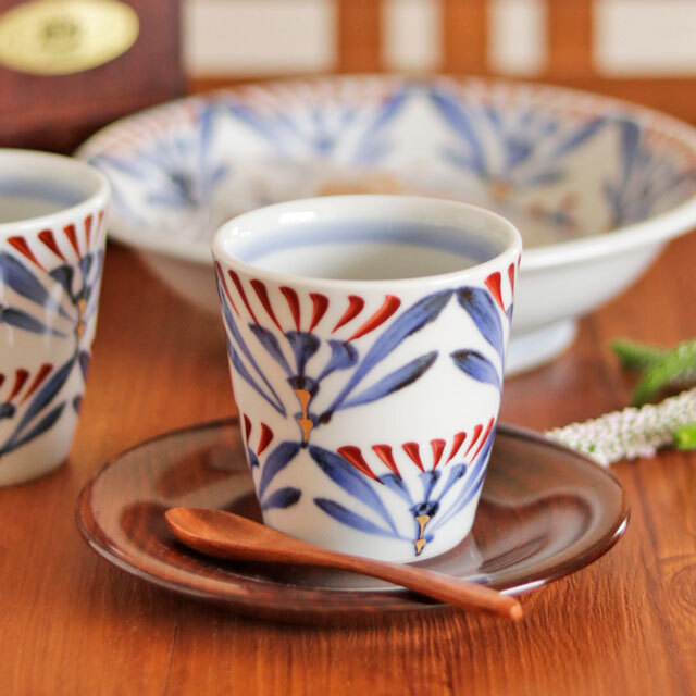 【砥部焼 西岡工房】芭蕉紋のタンブラー(小)