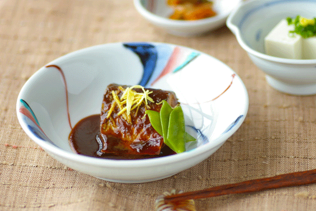 【砥部焼 西岡工房】ねじりもようの深皿★