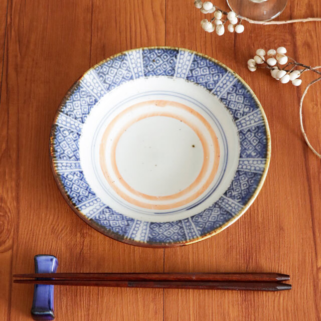 【砥部焼　中田窯】印判染付のリム付皿(6寸)C