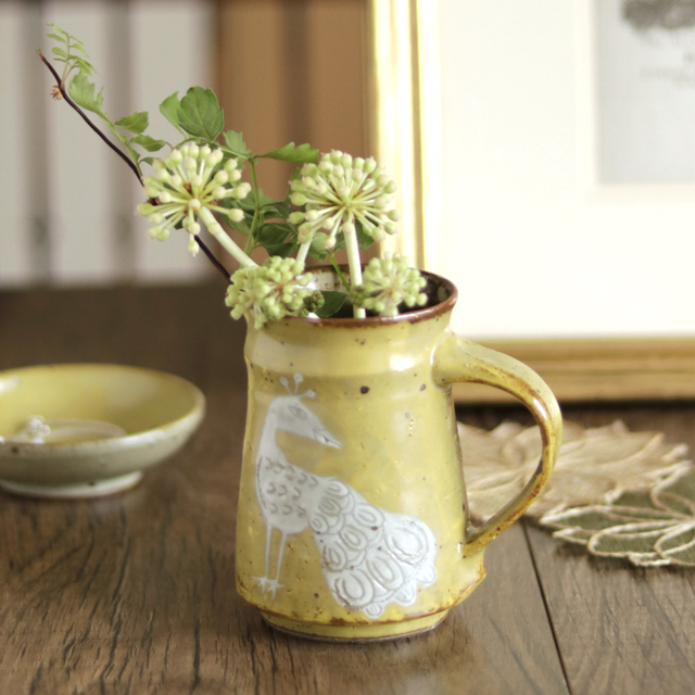 砥部焼の和食器 皐月窯のピッチャー【砥部工房 からくさ】