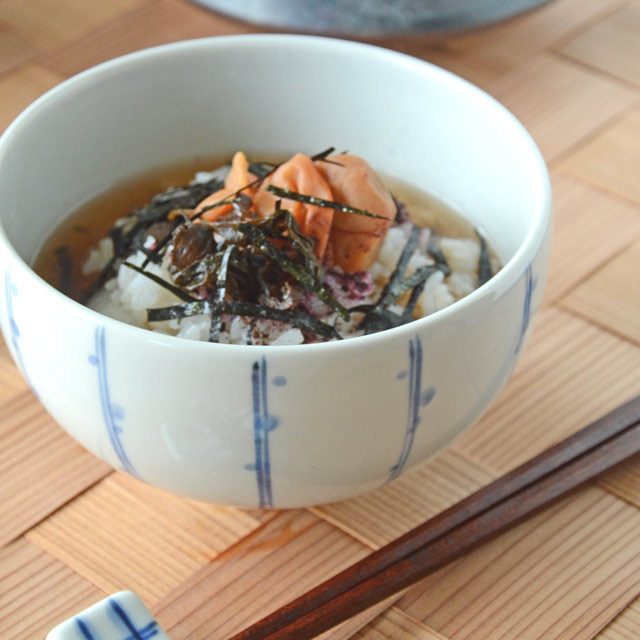 砥部焼の和食器 千山窯の丼鉢 【砥部工房 からくさ】