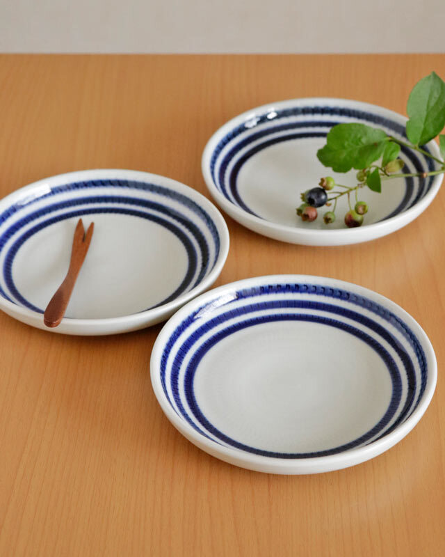 砥部焼の和食器 陶房遊の取皿 【砥部工房 からくさ】