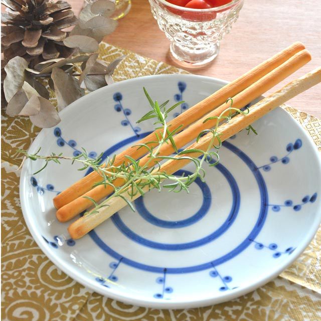 和食器・砥部焼　キノミナノの丸皿(7寸)