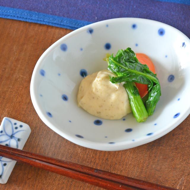 和食器・砥部焼　ブループラネットの楕円小皿