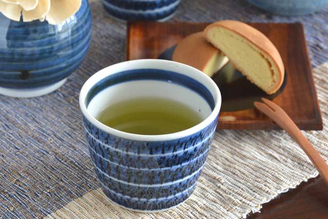 和食器・砥部焼　駒とびかんなのそばちょこ