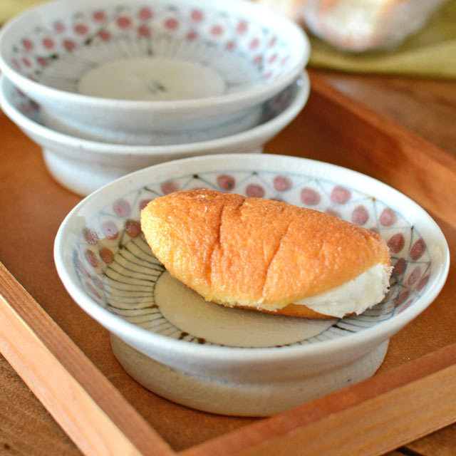 和食器・砥部焼 花垣文の古砥部小皿(3.5寸)