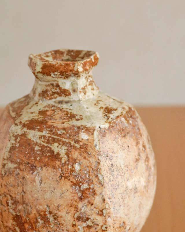 砥部焼の和食器 山中窯の花器【砥部工房 からくさ】