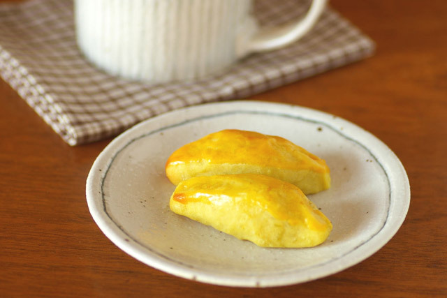 和食器・砥部焼　らいんの小皿（4寸）