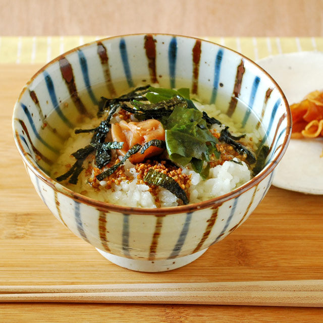 麦わらの茶漬碗