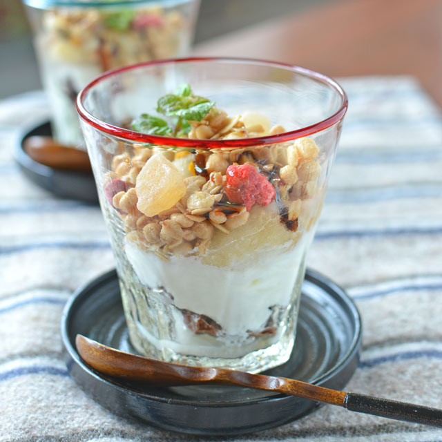 吹きガラス・村上恭一　赤巻タンブラー