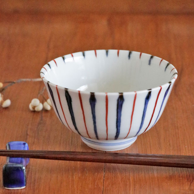 【砥部焼 中田窯】二色とくさの反茶碗