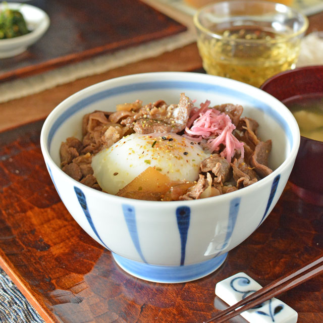 和食器・砥部焼　岡田陶房の丼鉢