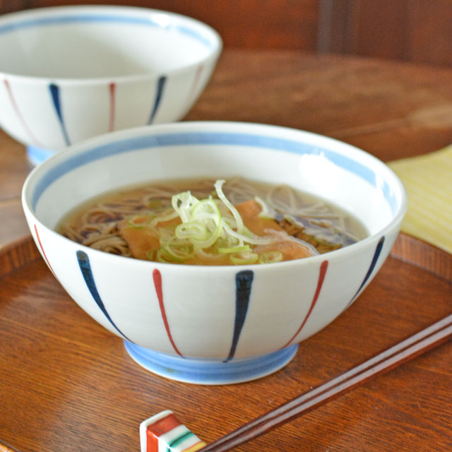 和食器・砥部焼　岡田陶房の丼鉢