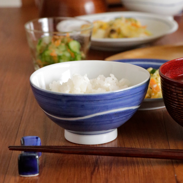 【砥部焼 向井窯】青い茶碗