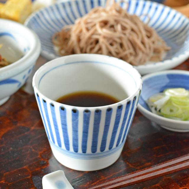 和食器・砥部焼　千山窯のそばちょこ