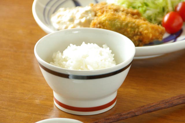 【砥部焼 千山窯】ボーダー柄の茶碗(大)